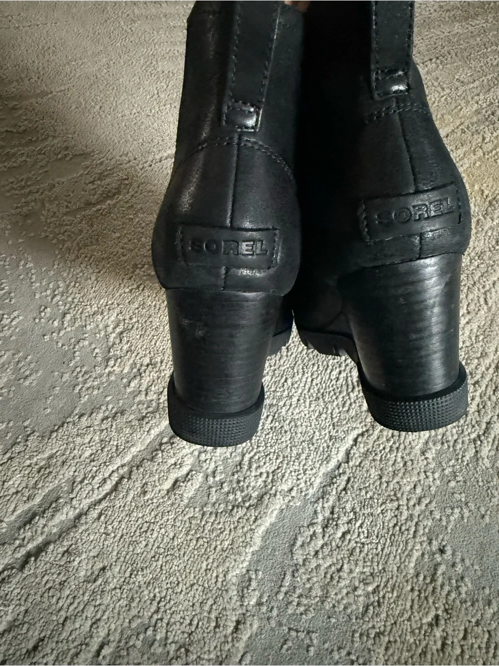 Sorel black leather Joan Uptown Chelsea Wedge Ankle Boots pull on elastic 9.5